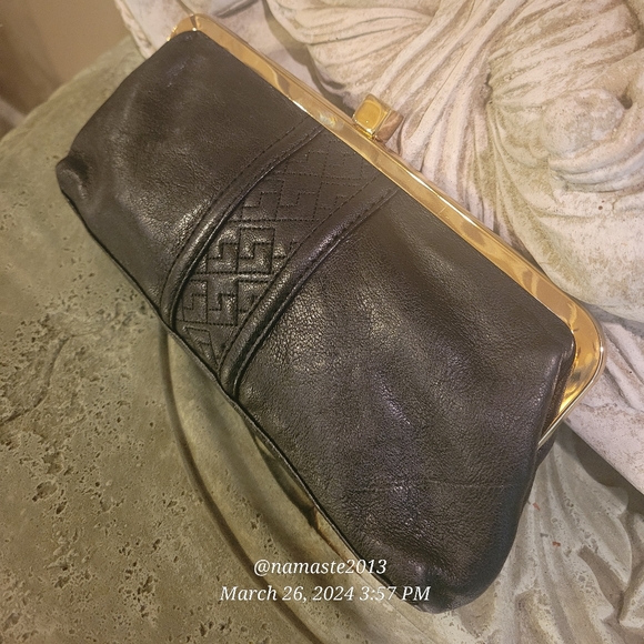 L.A.M.B. by Gwen Stefani Leather Clutch Luxury Designer Celebrity Black #745 - Picture 9 of 17